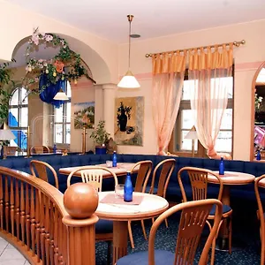 Zum Grünen Baum Hotel