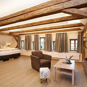 Gigl Hotel